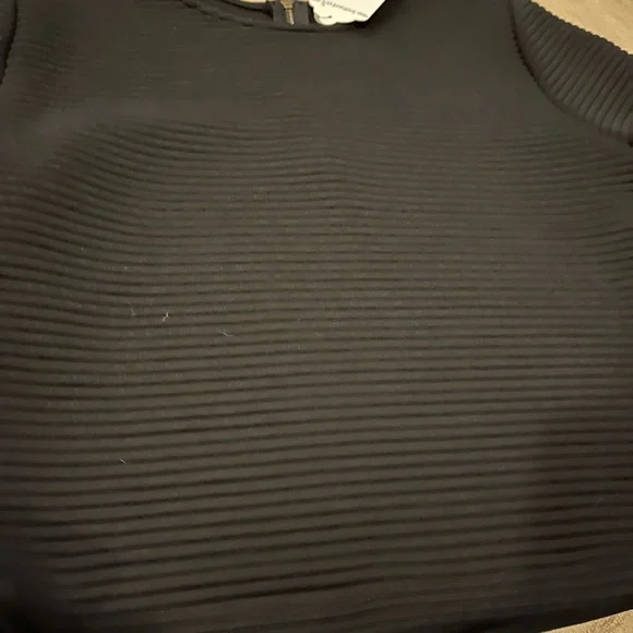 Everly Crop Top - Picture 6 of 8